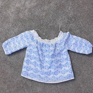 EMBROIDERED CROPPED BLOUSE